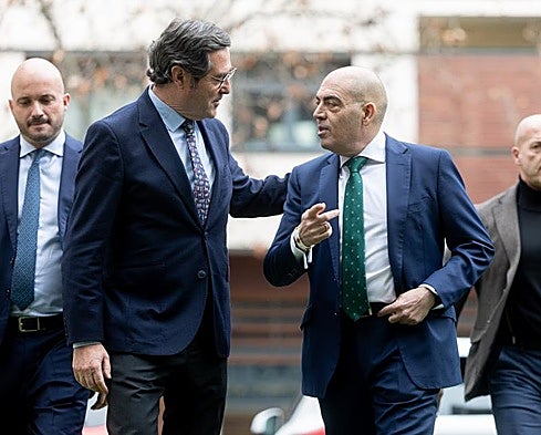 Antonio Garamendi, presidente de CEOE, y Lorenzo Amor, presidente de ATA.