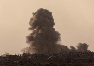 Israel echa a los civiles a bombazos de Ciudad de Gaza como paso previo a su expulsión de la Franja