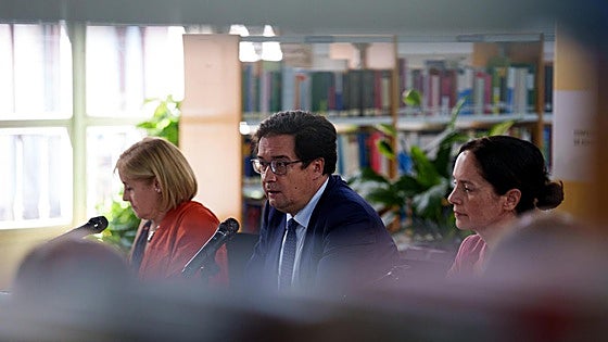 El Gobierno planea limitar a dos años el tiempo máximo de un interino en la Administración