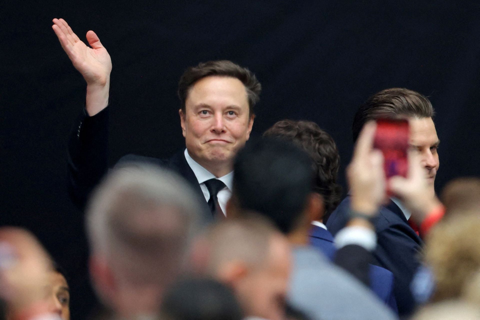 Multitudinario funeral por Charlie Kirk