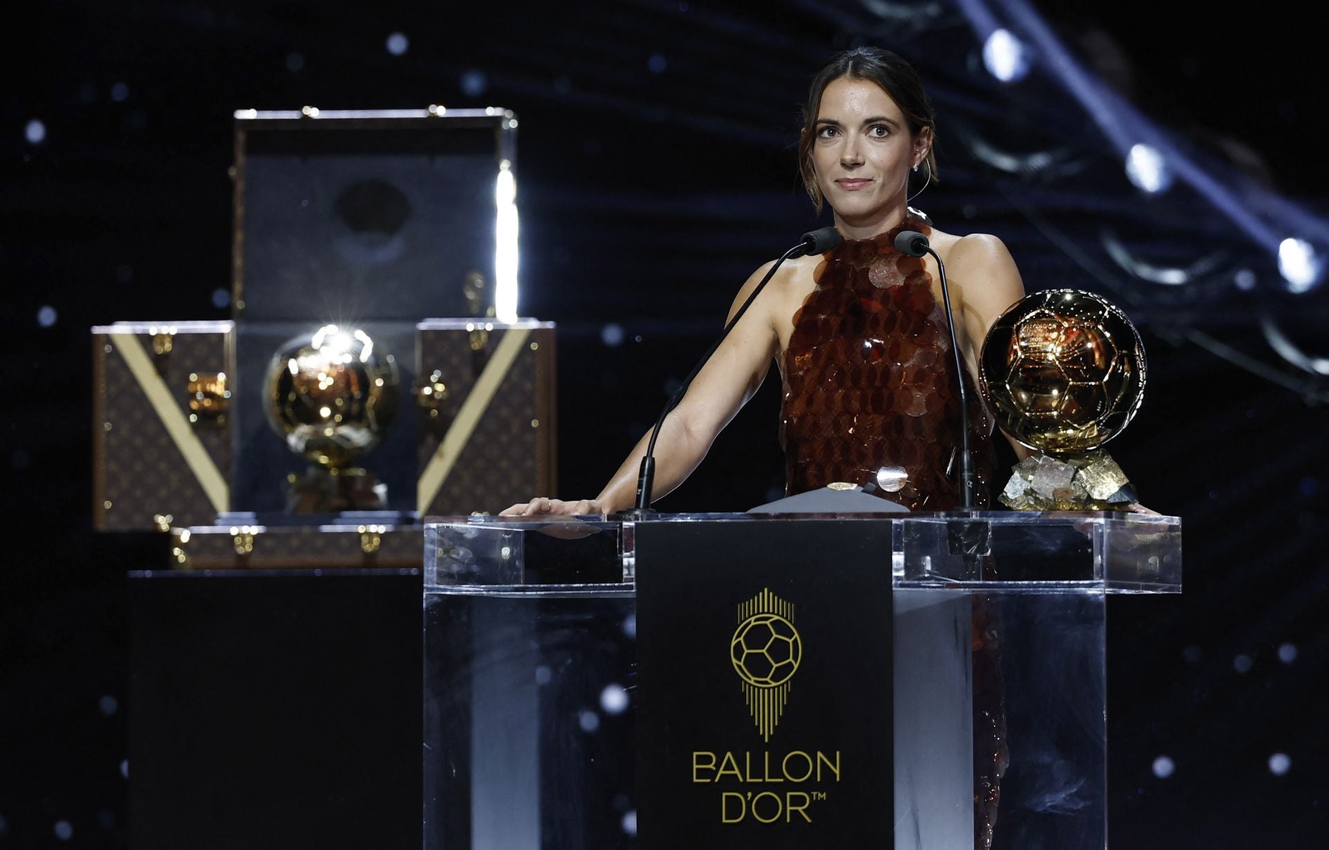 Aitana Bonmatí recoge el Balón de Oro 2025 por tercera vez consecutiva.