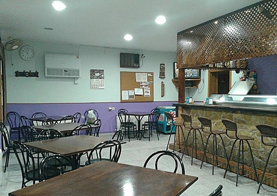 Se alquila bar municipal por menos de 200 euros al mes