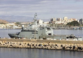 El Buque de Acción Marítima (BAM) Furor atracado este viernes en el puerto de Cartagena.