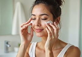 Elimina los signos de fatiga y envejecimiento con estos contornos de ojos antiarrugas