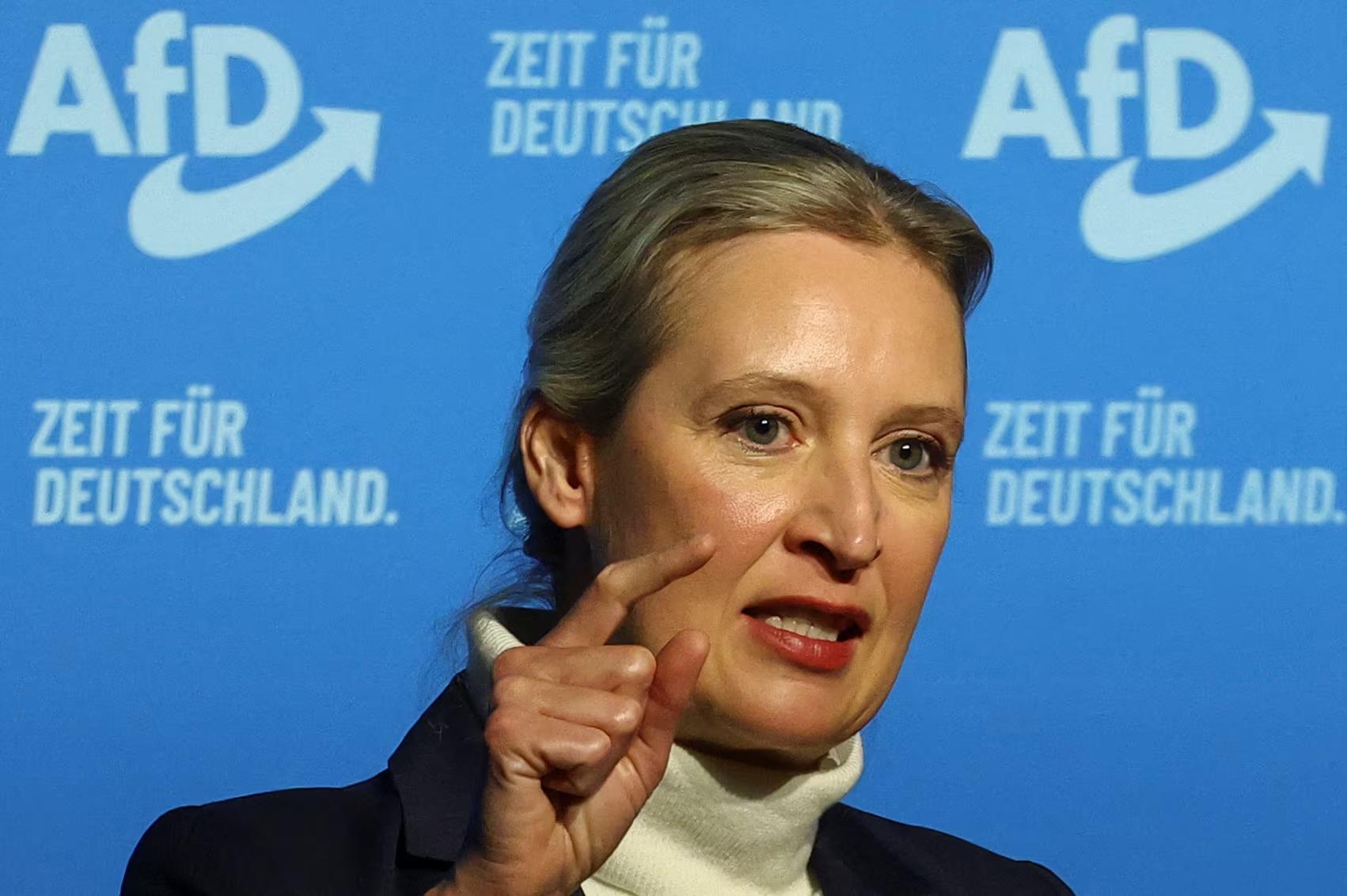 Alice Weidel, líder de AfD, en una rueda de prensa en la sede del partido.