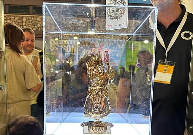 El guantelete de Thanos valorado en 24.750 dólares.