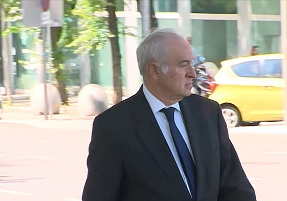 El juez de Madrid Juan Carlos Peinado a su salida del juzgado.