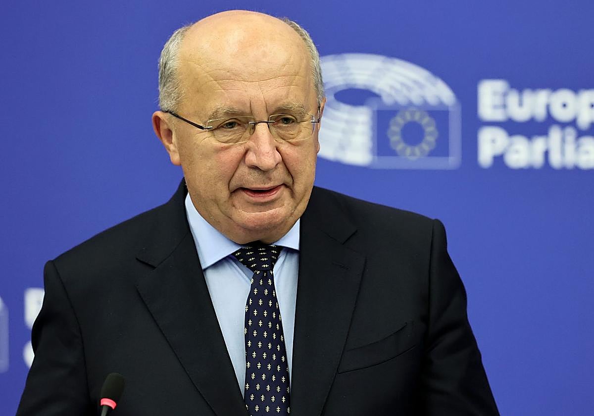 El comisario de Defensa y Espacio, Andrius Kubilius.