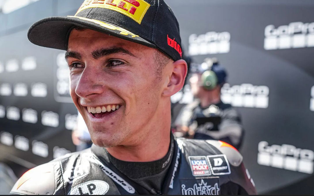 Muñoz lidera el triplete español en Moto3 y Rueda ya tiene su primera bola de título