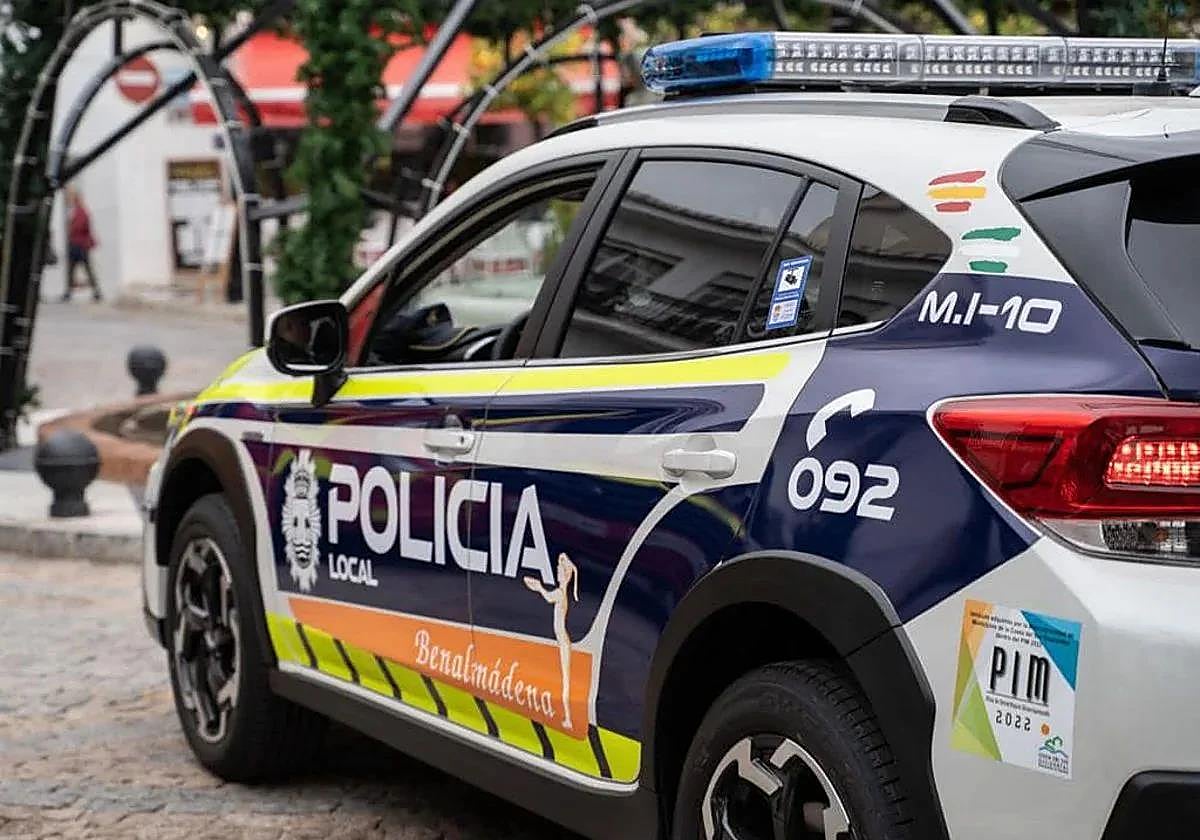 Polémica por la condecoración a un policía local de Benalmádena procesado por supuestos abusos a tres sobrinas
