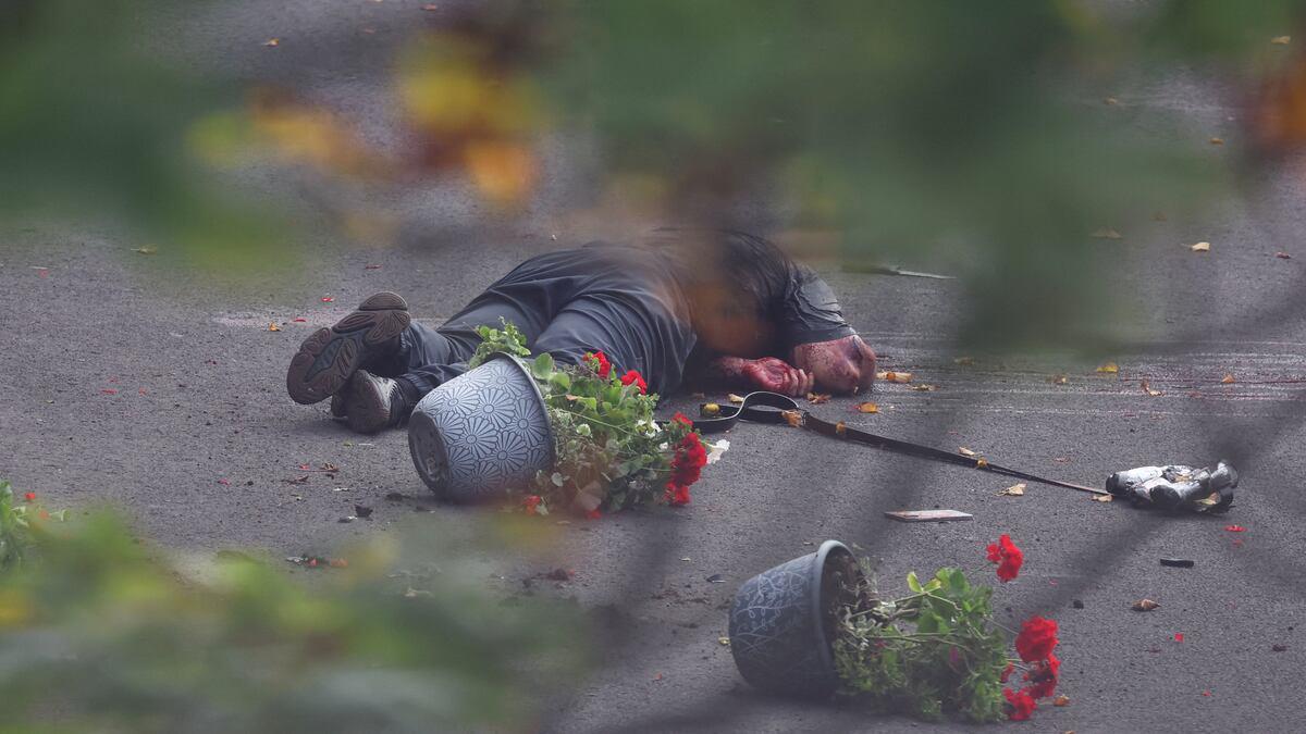Un hombre mata a dos personas en un atentado terrorista contra una sinagoga en Mánchester en pleno Yom Kippur