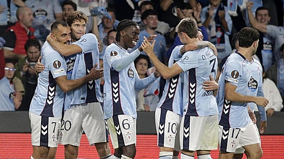 El Celta remonta para darse la primera alegría europea en Balaídos