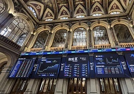 Pantallas de negociación de la Bolsa de Madrid.