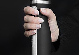 Pica, bate, tritura... Esta batidora de mano de Cecotec lo tiene todo y con una potencia increíble