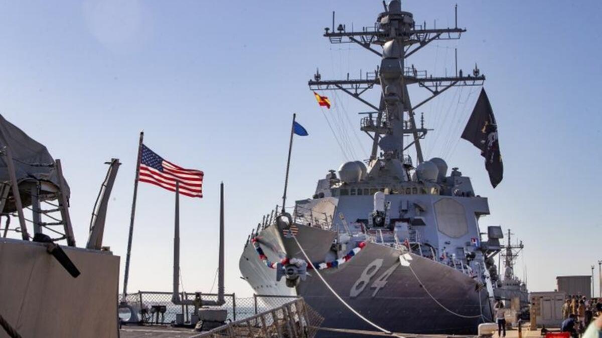 El 'USS Bulkeley' amarrado en Rota.