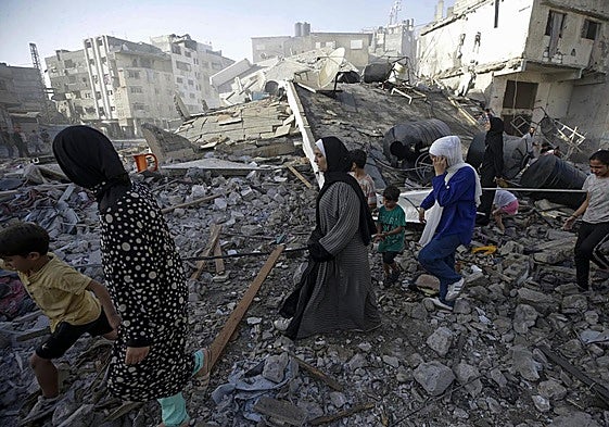 Los gazatíes llevan casi dos años viviendo entre escombros.
