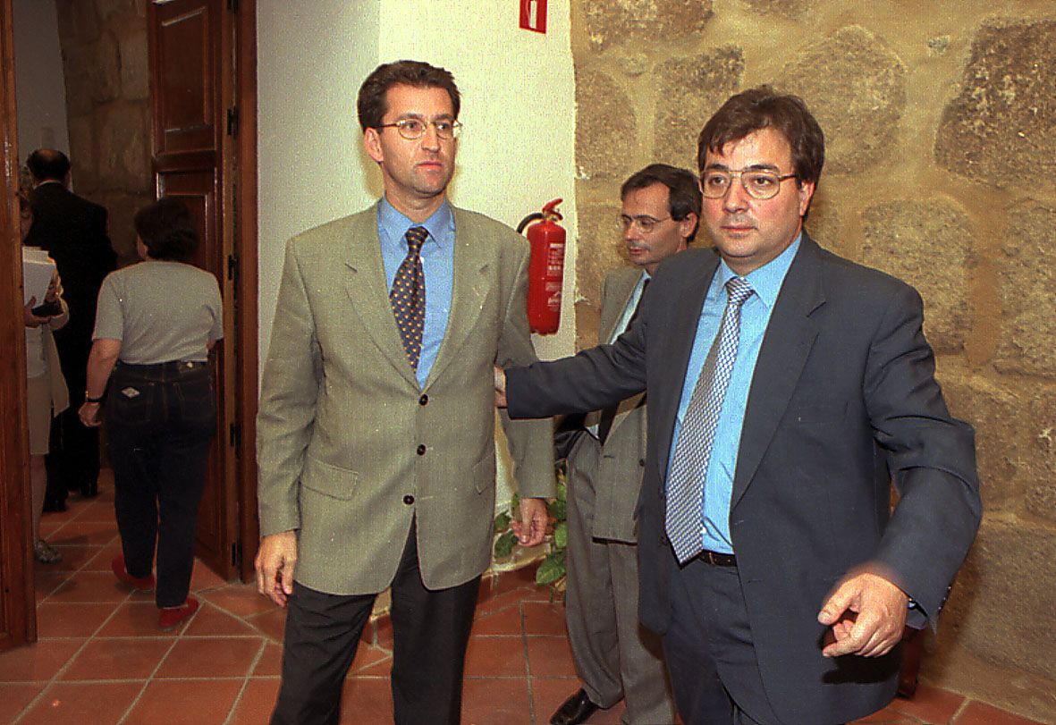 Vara y Fejioó en junio de 1998 durante la negociación de la Junta y el Insalud.