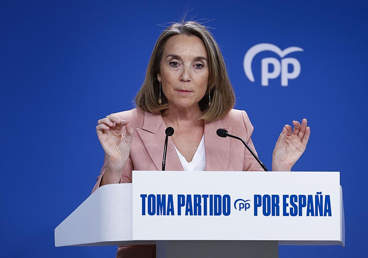 La vicesecretaria general del PP, Cuca Gamarra, da una rueda de prensa tras la reunión del Comité de Dirección del partido.