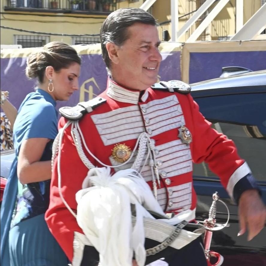 Sabemos por qué Cayetano Martínez de Irujo se operó de la espalda justo antes de su boda