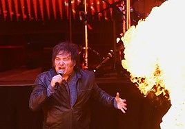 Javier Milei durante su actuación en Buenos Aires.