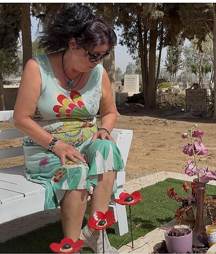 Imagen secundaria 2 - Un búnker para el recuerdo de Iván y Dafna