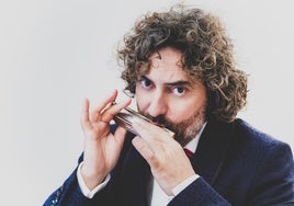 El armonicista Antonio Serrano.