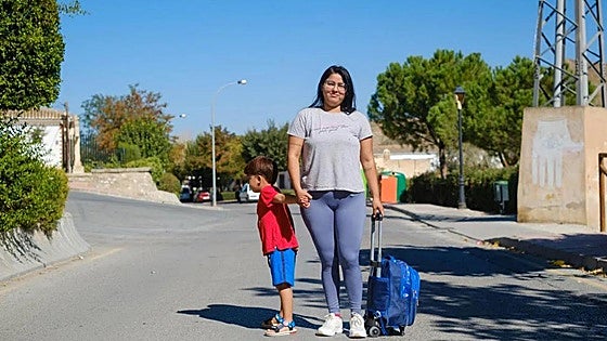 El niño con autismo que aún no ha pisado el colegio porque no tiene cómo ir