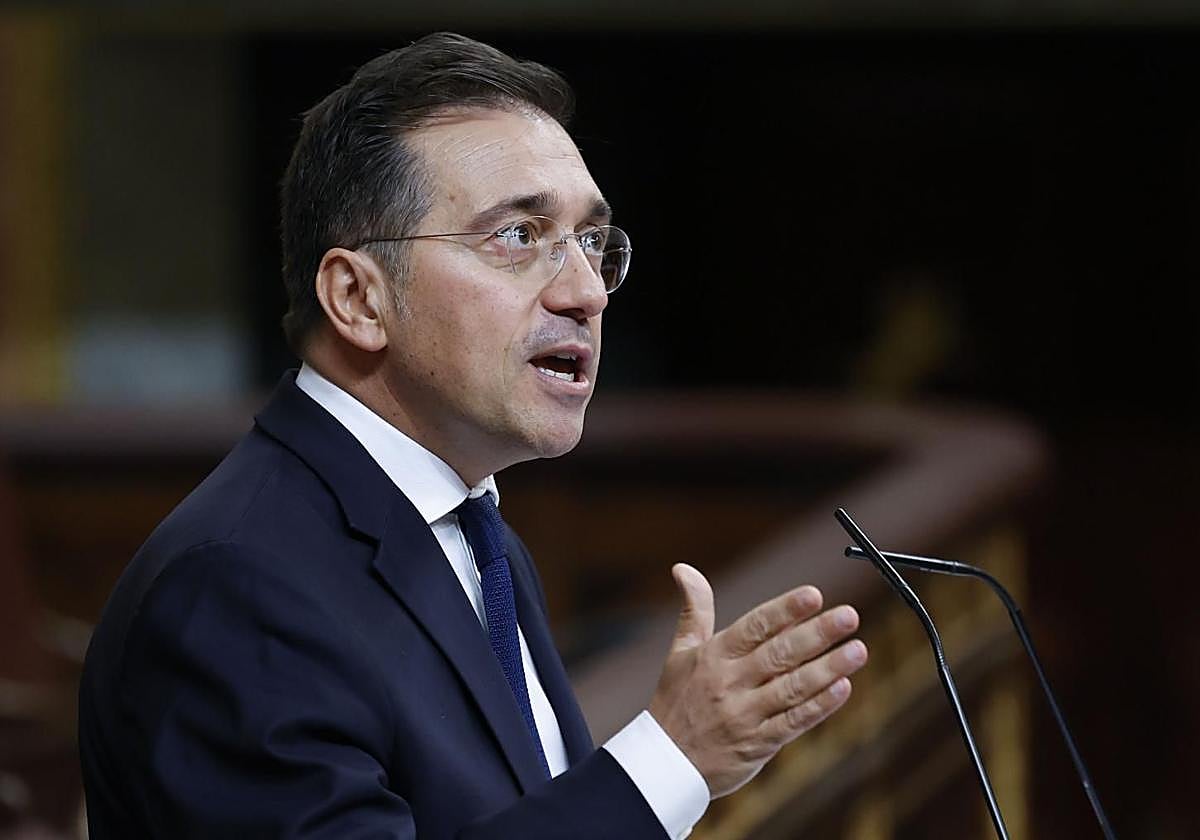 El ministro de Asuntos Exteriores, José Manuel Albares, comparece en el Congreso.
