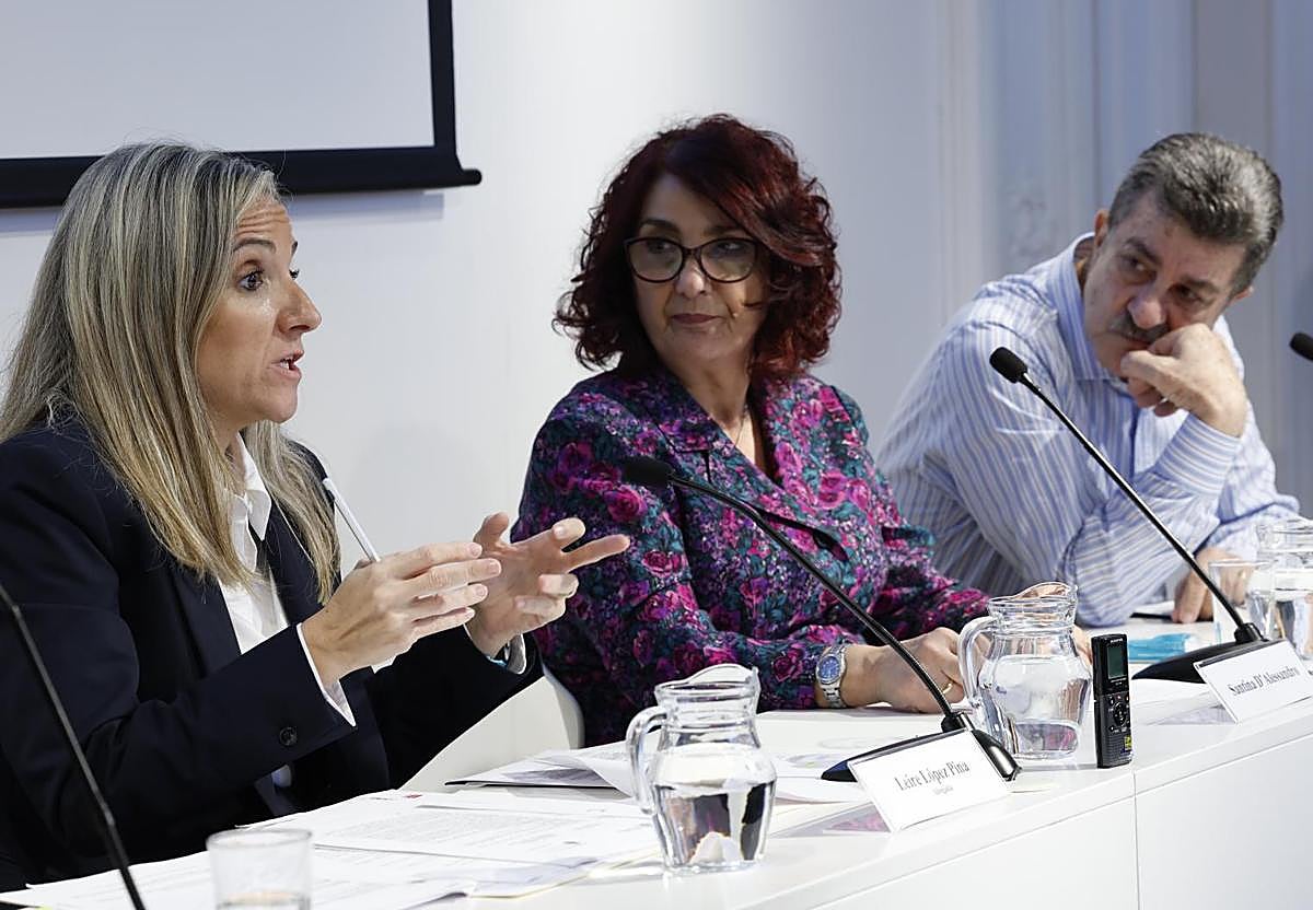 Santina D'Alessandro and Pippo Biondo, parents of Mario Biondo, the husband of television presenter Raquel Sánchez, who was found hanged in his Madrid home in May 2013, alongside lawyer Leire López.