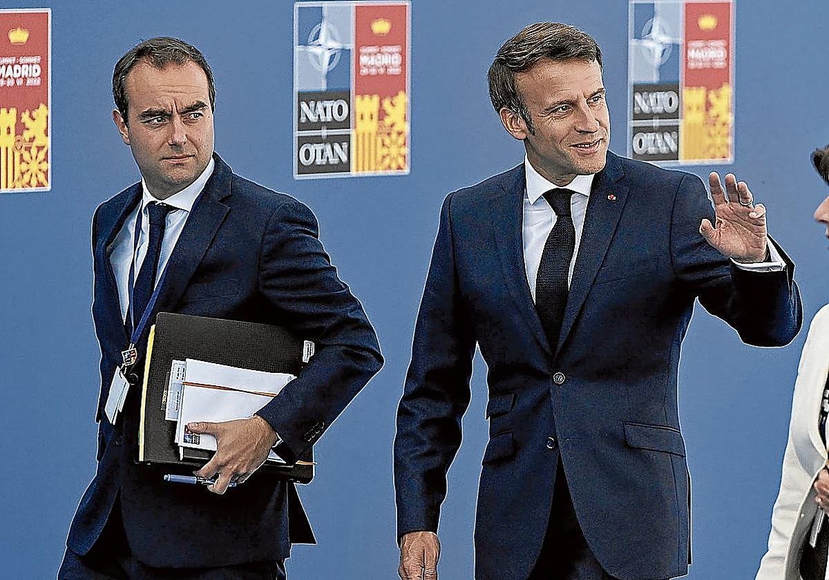 Sébastien Lecornu y Emmanuel Macron.