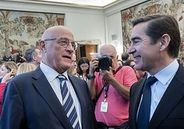 El presidente del BBVA, Carlos Torres Vila, y el presidente del Banco Sabadell, Josep Oliu.