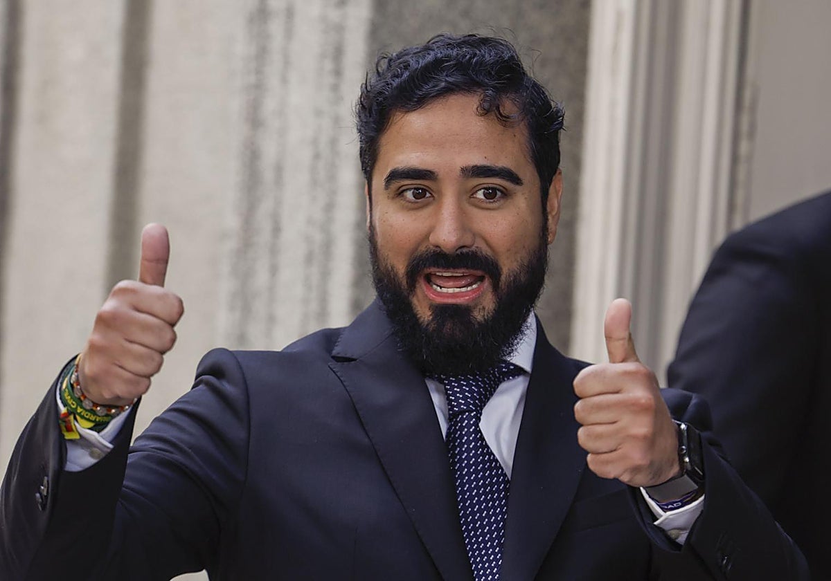 Luis Pérez Fernández, alias 'Alvise', a su llegada al Tribunal Supremo para declarar por una de las cuatro causas abiertas.