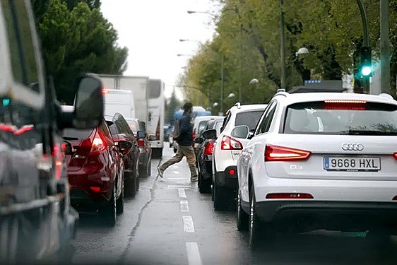 La Fundación RACE ve un enfoque «desequilibrado» contra el coche en la Ley de Movilidad Sostenible