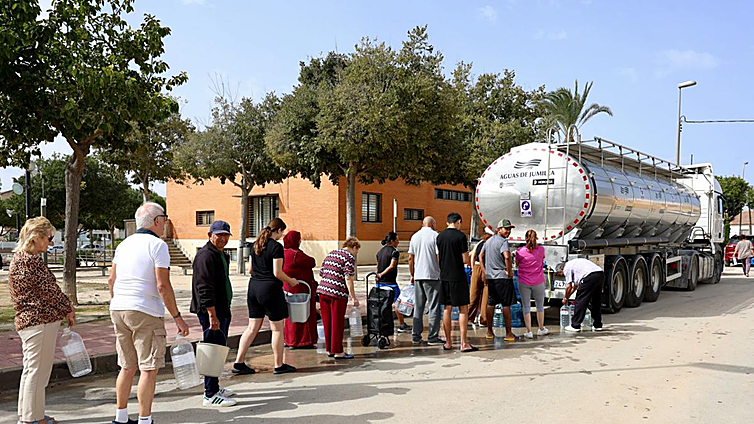 La dana deja sin agua potable a 100.000 vecinos de varios municipos de Murcia