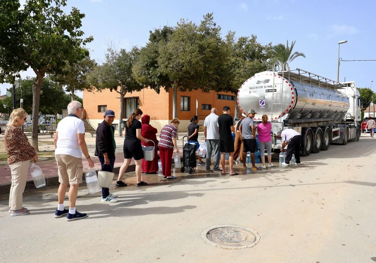 La dana deja sin agua potable a 100.000 vecinos de varios municipos de Murcia