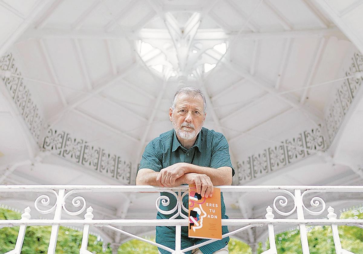 Ordoñana fotografiado en Vitoria durante la entrevista.