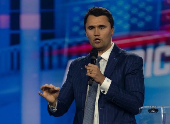 EE UU revoca el visado a seis personas por comentarios contra Charlie Kirk en las redes