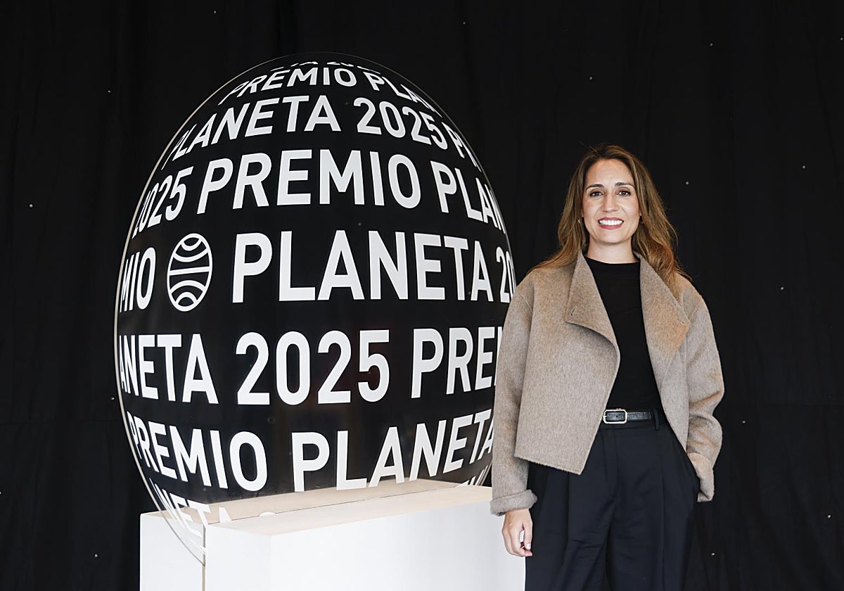 The Planeta Prize finalist Ángela Banzas.