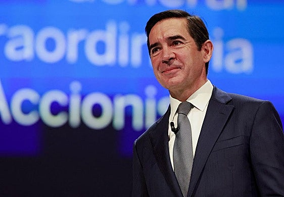 El presidente de BBVA Carlos Torres en la celebración de una junta de accionistas de la entidad