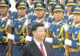 Imagen de archivo de una ceremonia militar presidida por el presidente chino, Xi Jinping.