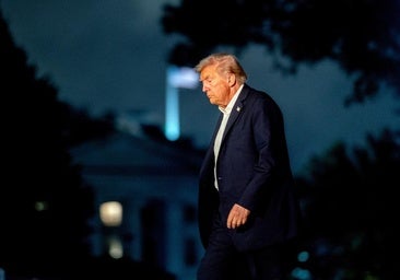 EE UU devuelve a Ecuador y Colombia a los dos supervivientes del ataque a un submanino del narcotráfico