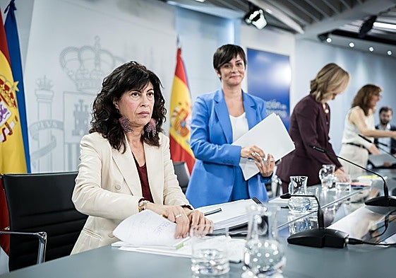 El Gobierno llevó al Consejo de Ministros del pasado martes la reforma constitucional que blinda el derecho al aborto.