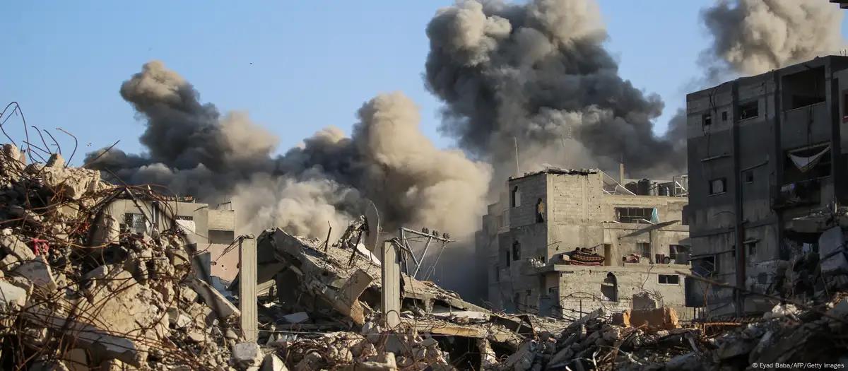 Trump advierte a Hamás que se «comporte» y «sea amable» o promete «erradicarlo»