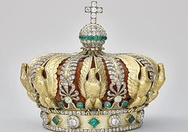 Las claves del asalto al Louvre: siete minutos, un montacargas y huida en moto