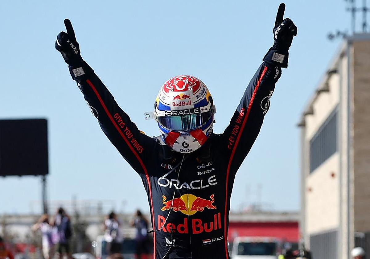 Max Verstappen celebra su victoria en Austin.