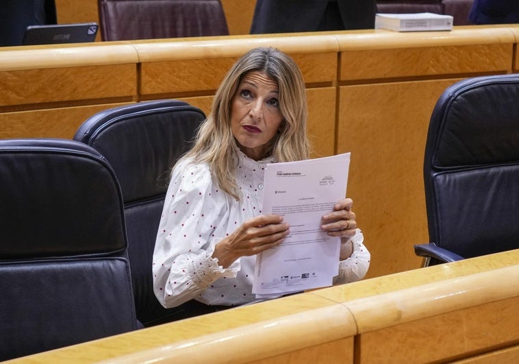 Yolanda Díaz sufre un lapsus en el Senado: «Queda Gobierno de corrupción para rato»