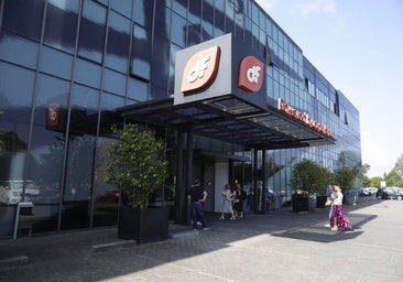 El plan de reestructuración de Duro prevé recortar la plantilla a la mitad, hasta 500 trabajadores