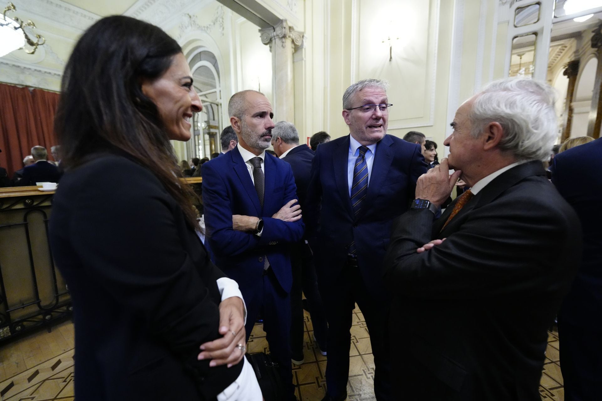 Fátima Rodríguez, directora general Financiera; Íñigo Iribarnegaray, director general de Nuevos Negocios; Íñigo Barrenechea, director general de Negocio Editorial; y Jorge Bergareche, consejero, todos de Vocento.