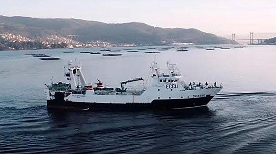 El Villa de Pitanxo navegaba «sobrecargado» y el capitán ordenó evacuarlo «muy tarde»