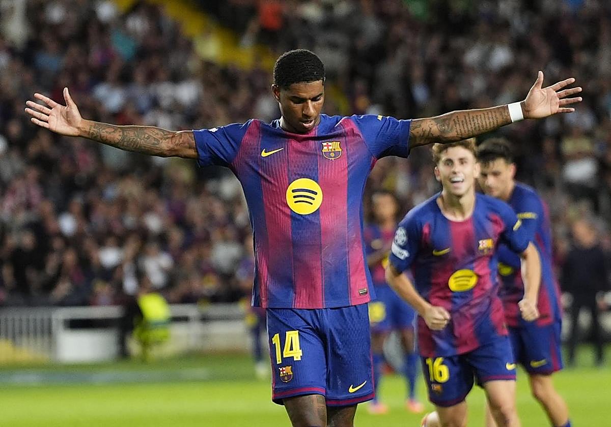 Marcus Rashford celebra un gol ante Olympìacos.